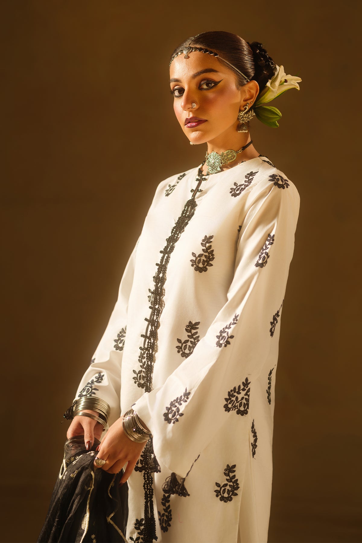 Black & White Embroidered Kurta Set
