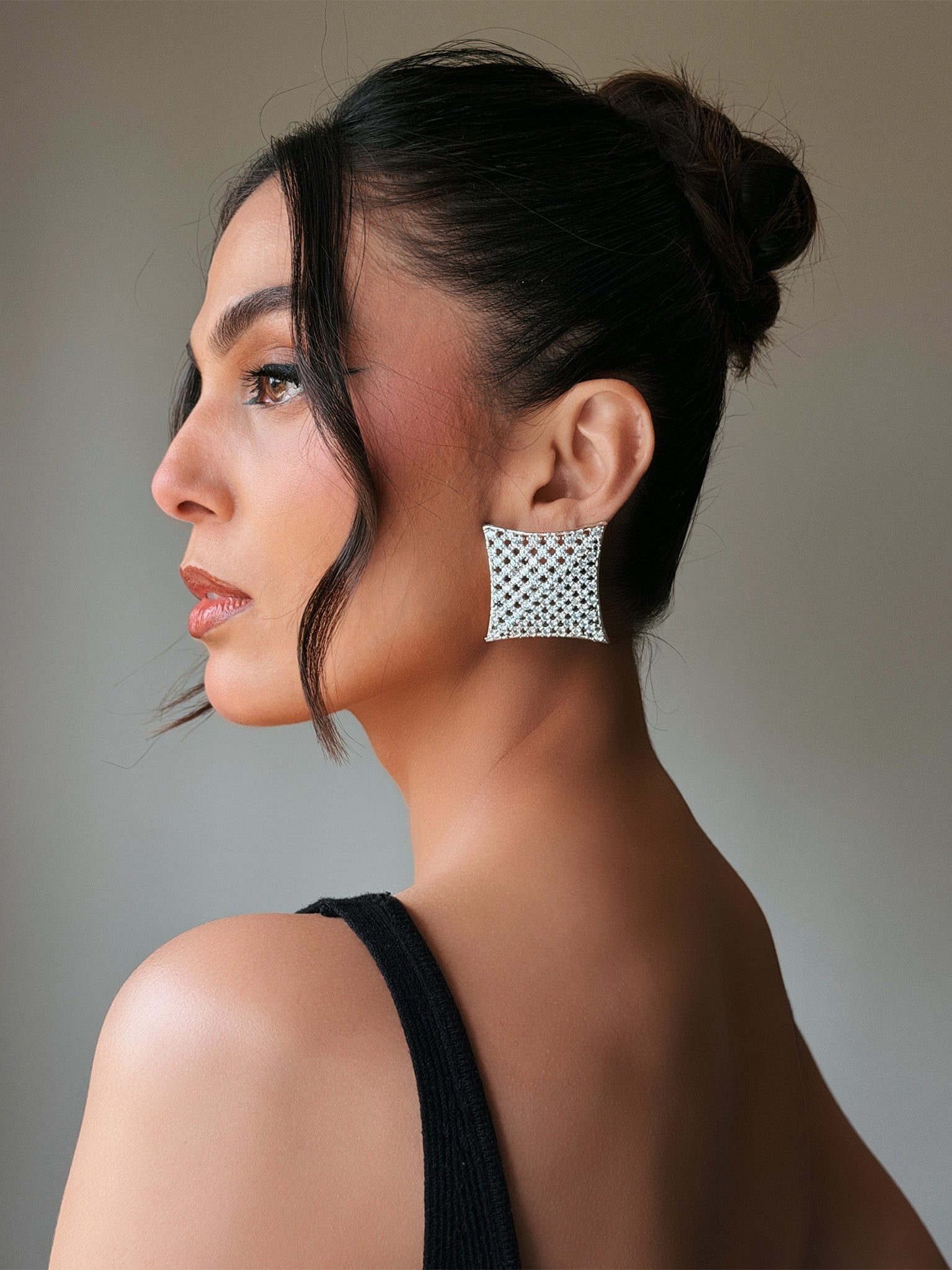 Cushion Studs